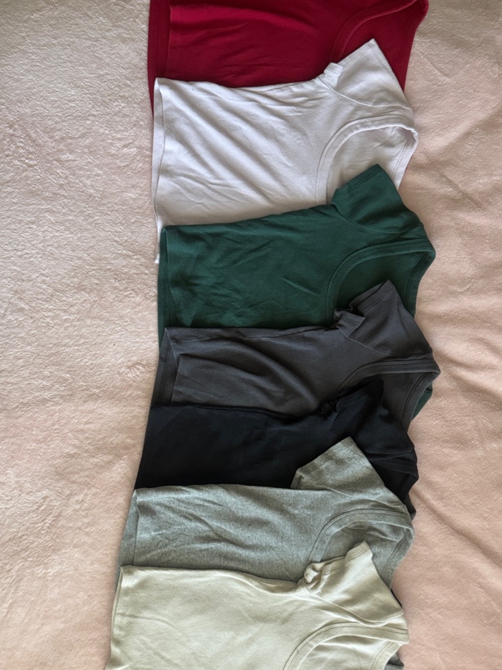 Hollister crop tops